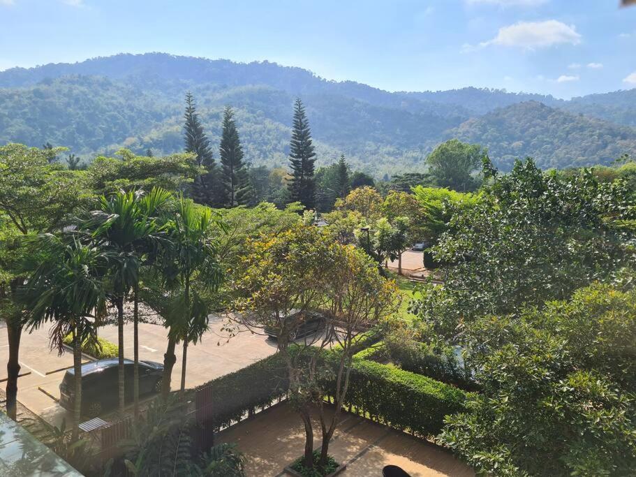 Appartamento Baan Khaoyai Cozy Ban Tha Maprang Esterno foto